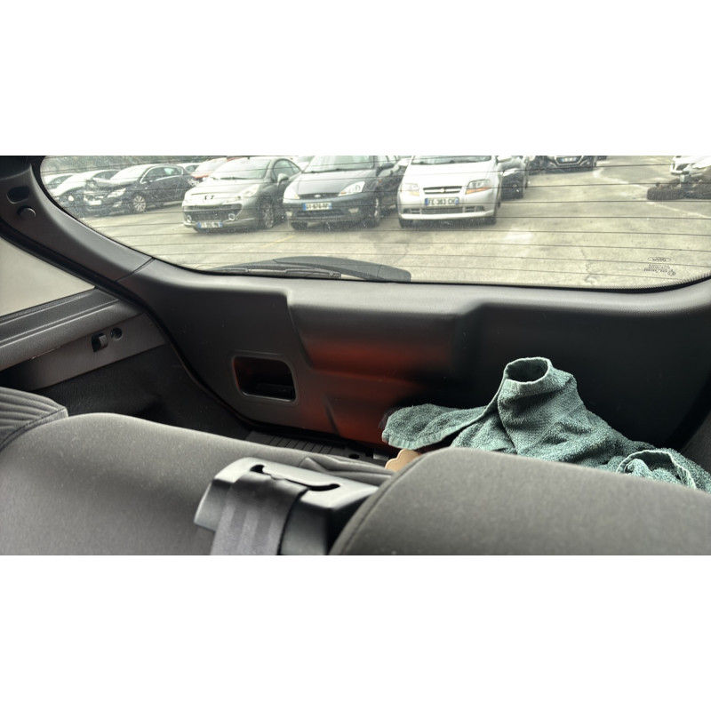 Vitre avant droit FORD FIESTA 6 Photo n°17
