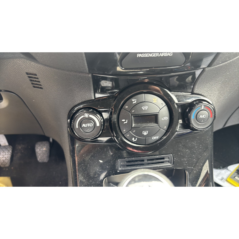 Glace retroviseur droit FORD FIESTA 6 Photo n°20