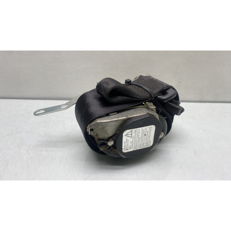 Pretensionneur de ceinture avant gauche VOLKSWAGEN POLO 4 Photo n°1