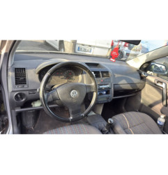 Pretensionneur de ceinture avant gauche VOLKSWAGEN POLO 4