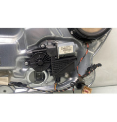 Leve vitre electrique avant droit VOLKSWAGEN POLO 4