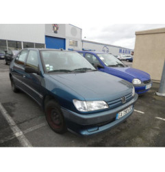 Optique avant principal droit (feux)(phare) PEUGEOT 306