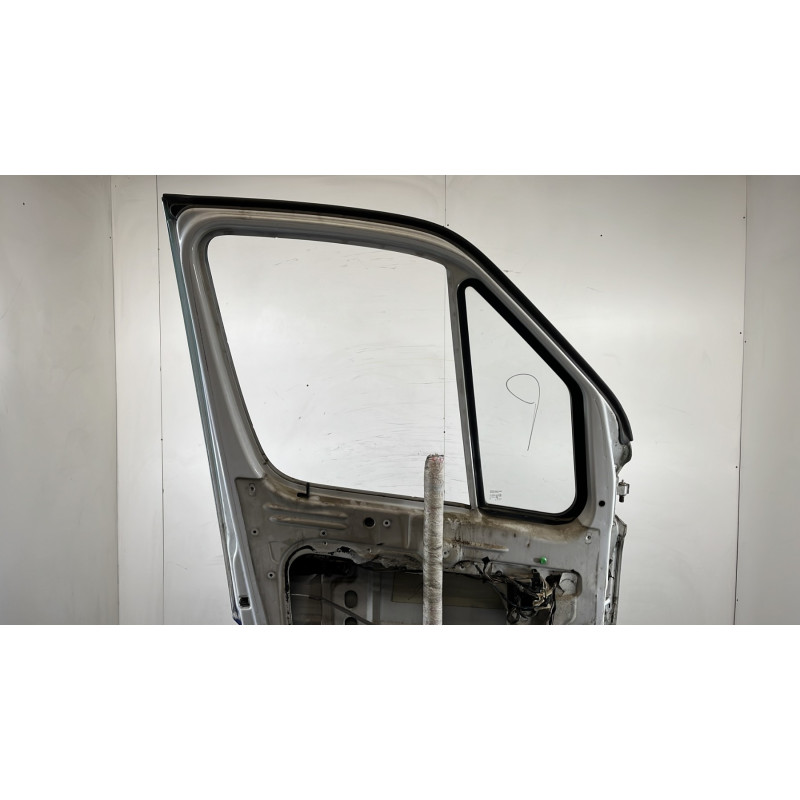 Porte avant gauche MERCEDES SPRINTER 2 Photo n°9