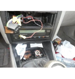 Optique avant principal gauche (feux)(phare) VOLKSWAGEN GOLF 4