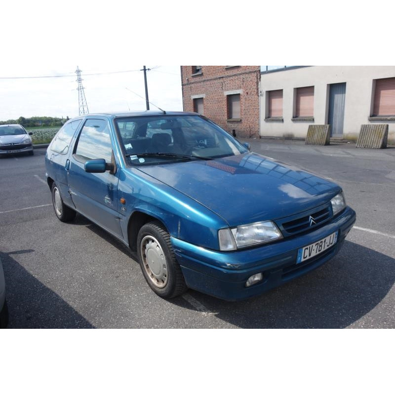 Optique avant principal gauche (feux)(phare) CITROEN ZX Photo n°13