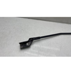 Bras essuie glace avant droit PEUGEOT 208 1