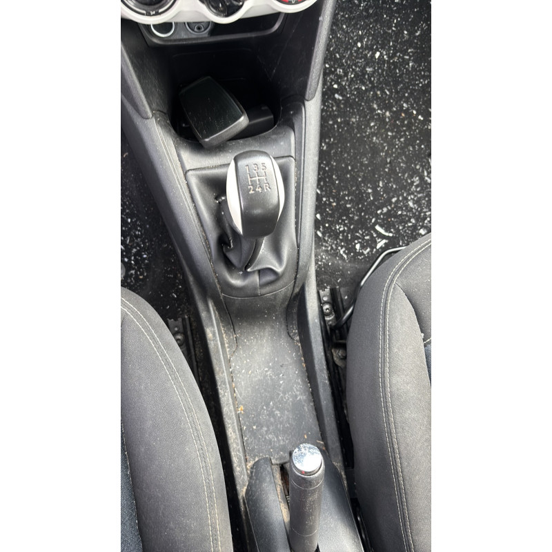 Custode arriere droit PEUGEOT 208 1 Photo n°20