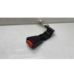 Attache ceinture arriere gauche PEUGEOT 208 1
