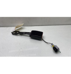 Attache ceinture avant droit PEUGEOT 208 1