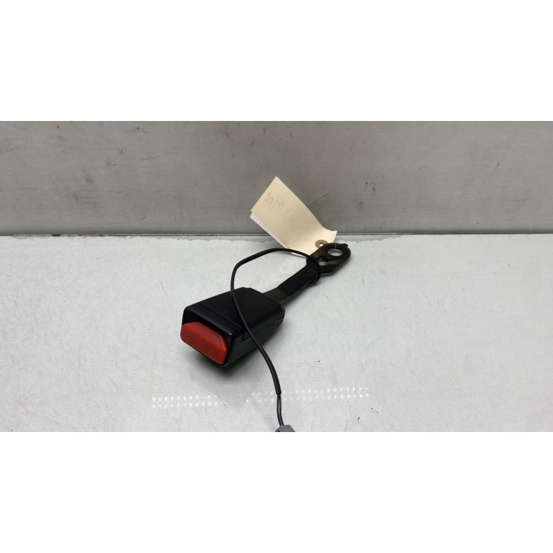 Attache ceinture avant droit PEUGEOT 208 1 Photo n°3