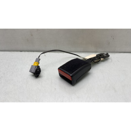 Attache ceinture avant gauche PEUGEOT 208 1 Photo n°1