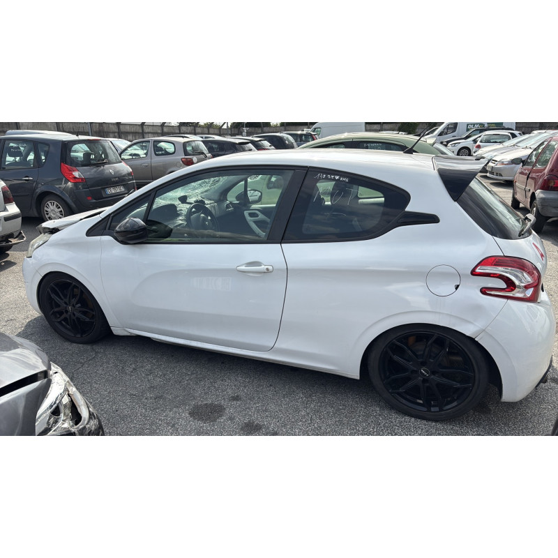 Volant PEUGEOT 208 1 Photo n°9