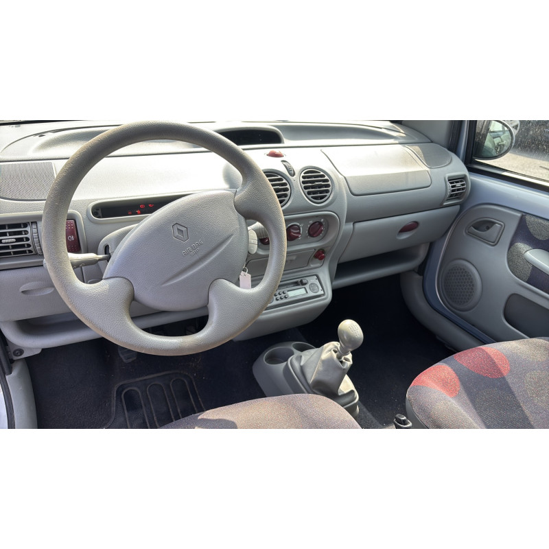 Calculateur moteur RENAULT TWINGO 1 Photo n°15