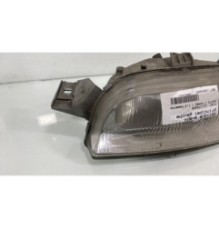 Optique avant principal gauche (feux)(phare) FIAT PUNTO 1