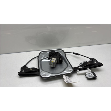 Leve vitre electrique avant droit SKODA FABIA 2 Photo n°1