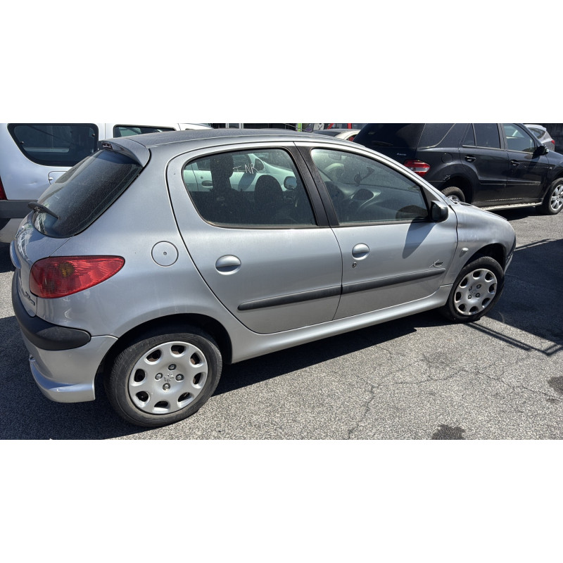 Boitier BSI PEUGEOT 206 Photo n°10