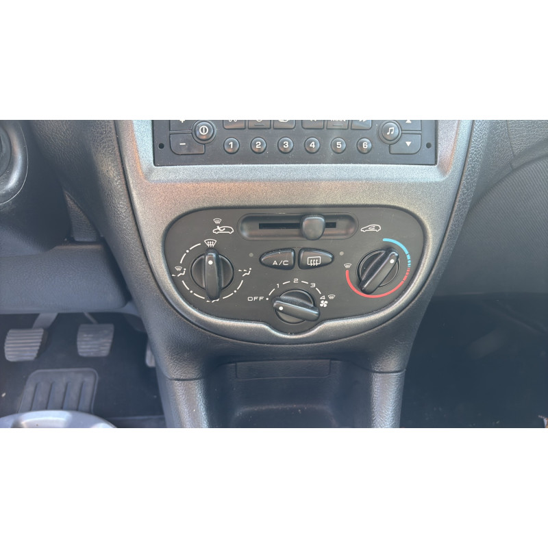 Boitier BSI PEUGEOT 206 Photo n°18