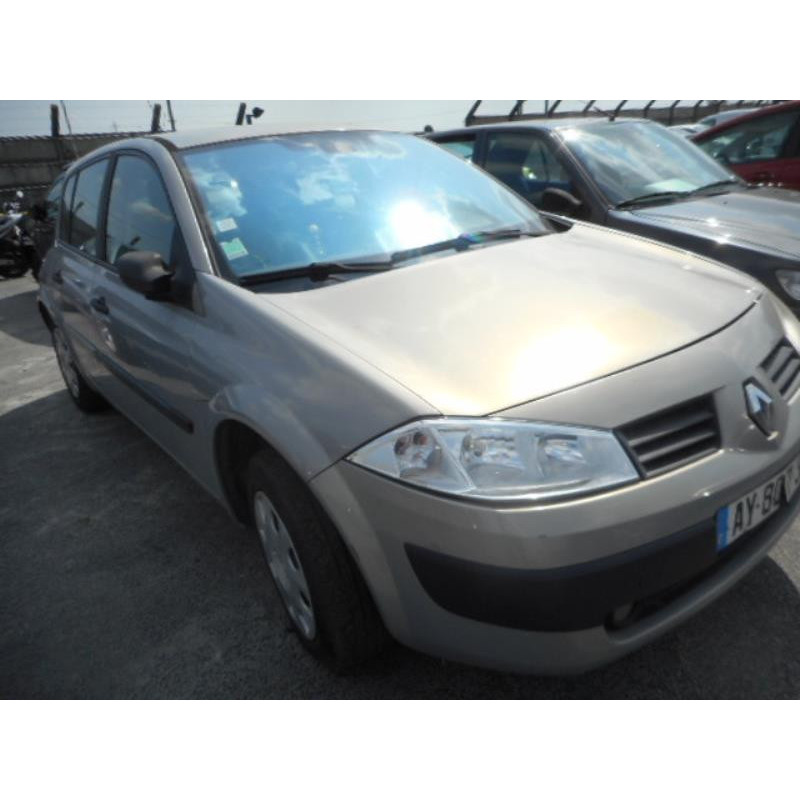 Face avant RENAULT MEGANE 2 Photo n°3