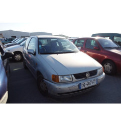 Optique avant principal droit (feux)(phare) VOLKSWAGEN POLO 3