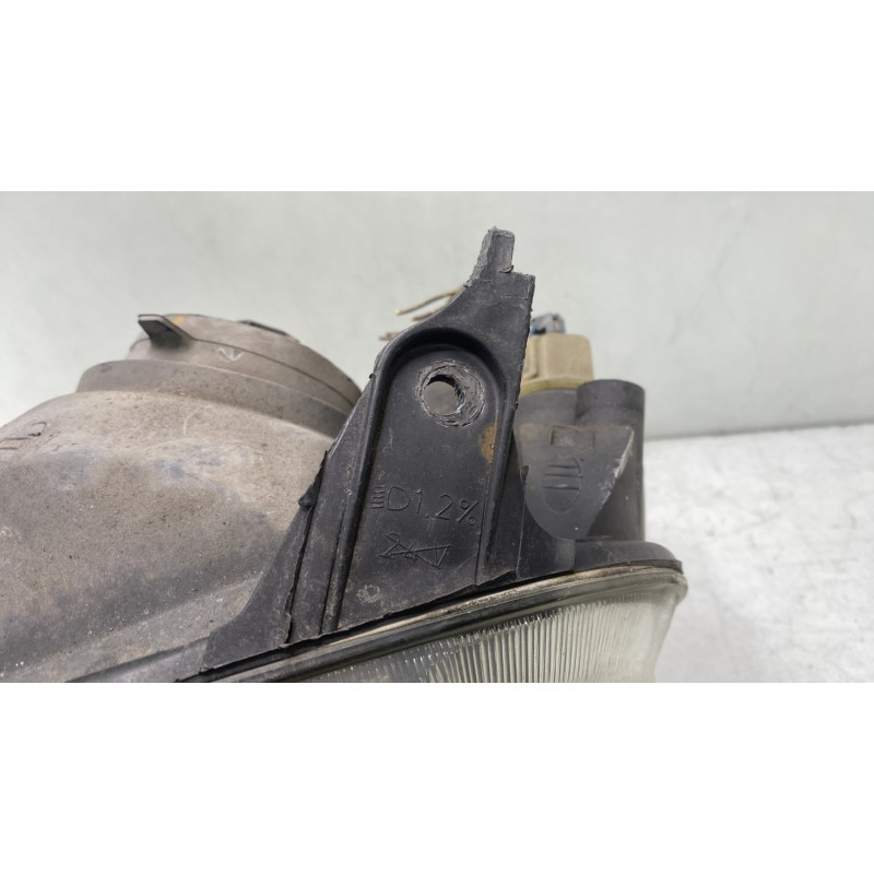 Optique avant principal gauche (feux)(phare) OPEL CORSA B Photo n°3