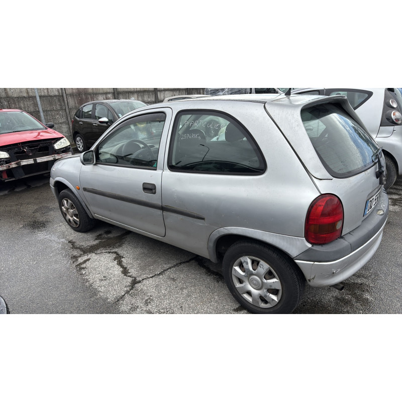 Optique avant principal gauche (feux)(phare) OPEL CORSA B Photo n°10