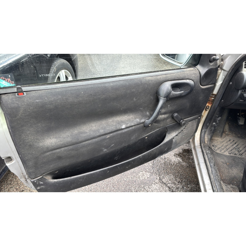 Optique avant principal gauche (feux)(phare) OPEL CORSA B Photo n°11