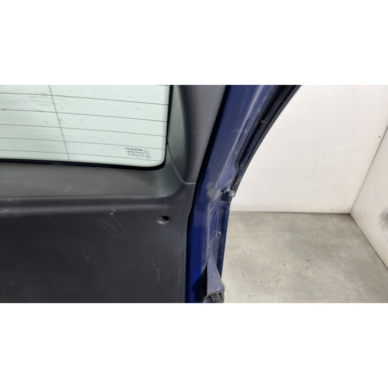 Malle/Hayon arriere RENAULT MEGANE 2 Photo n°8