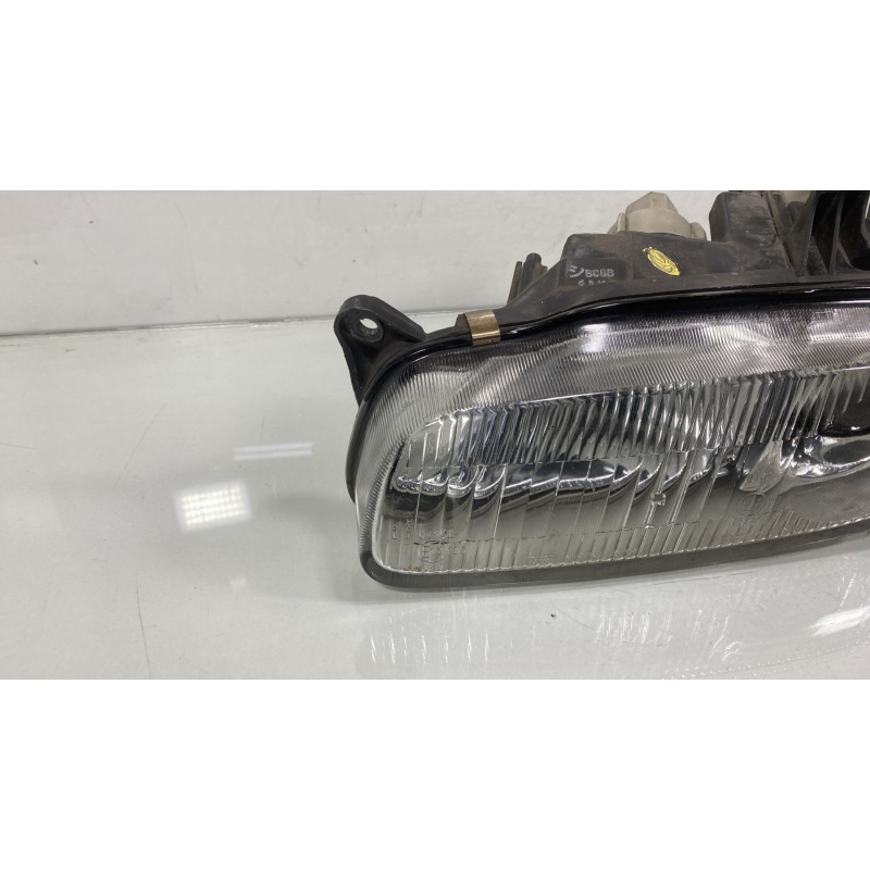 Optique avant principal gauche (feux)(phare) MAZDA 323 5 Photo n°11