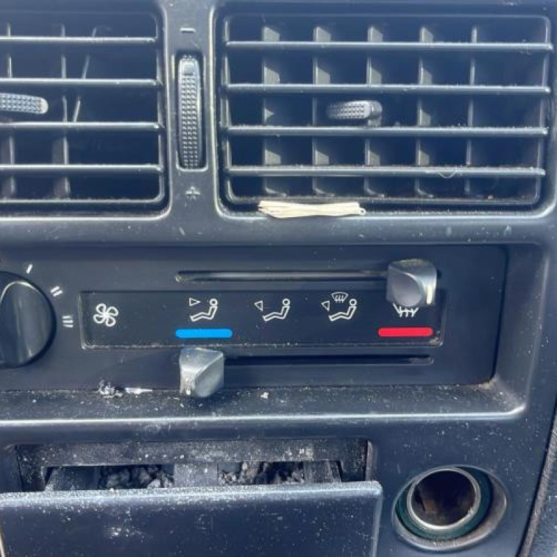 Bras essuie glace arriere CITROEN AX Photo n°15