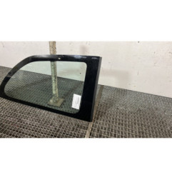 Custode arriere droit TOYOTA YARIS 2