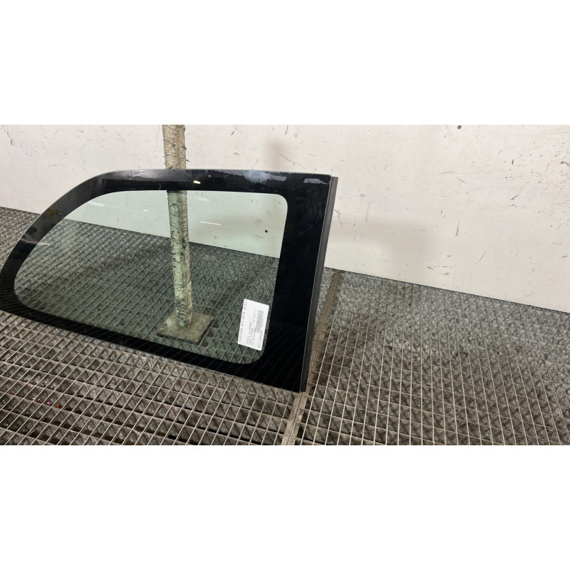 Custode arriere droit TOYOTA YARIS 2 Photo n°3
