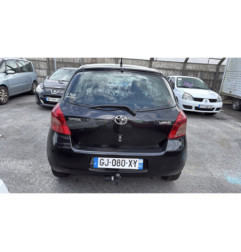 Custode arriere droit TOYOTA YARIS 2