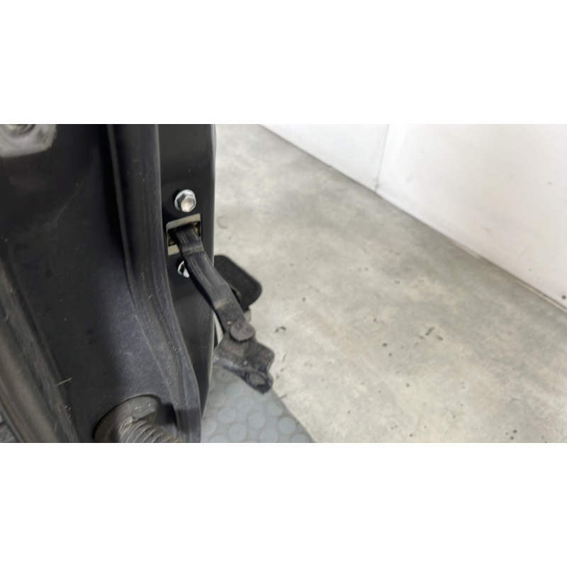 Porte avant droit TOYOTA YARIS 2 Photo n°3