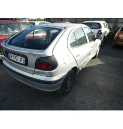 Optique avant principal droit (feux)(phare) RENAULT MEGANE 1