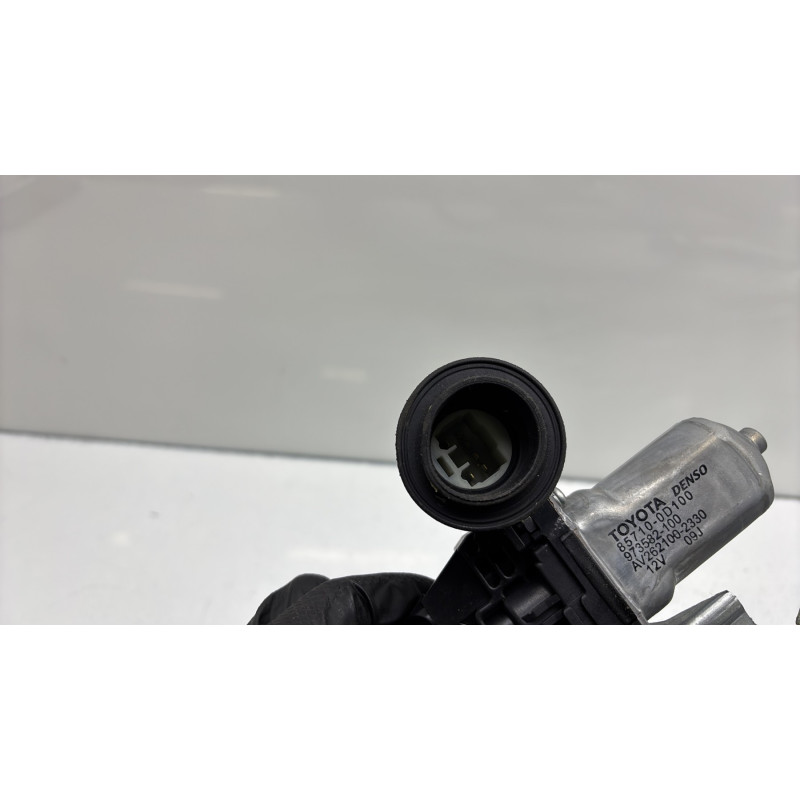Leve vitre electrique avant droit TOYOTA YARIS 2 Photo n°5