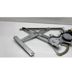 Leve vitre electrique avant gauche TOYOTA YARIS 2