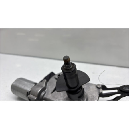 Moteur essuie glace arriere TOYOTA YARIS 2