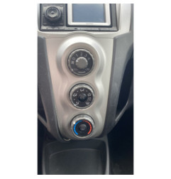 Serrure avant droit TOYOTA YARIS 2