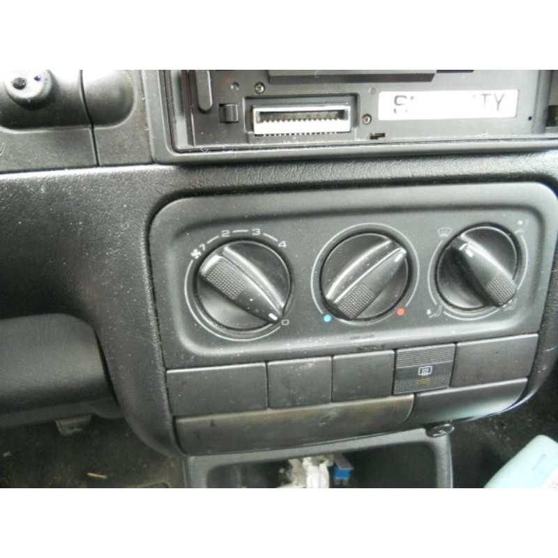 Face avant VOLKSWAGEN GOLF 3 Photo n°14