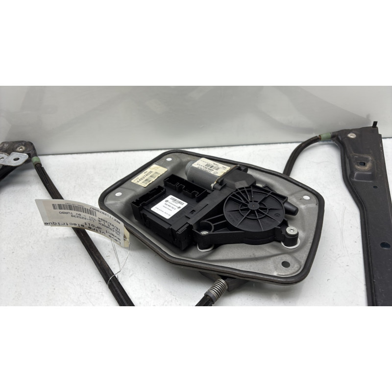 Leve vitre electrique avant droit VOLKSWAGEN GOLF 5 Photo n°4