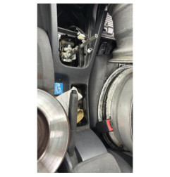 Serrure avant droit VOLKSWAGEN GOLF 5