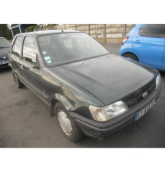 Optique avant principal droit (feux)(phare) FORD FIESTA 3