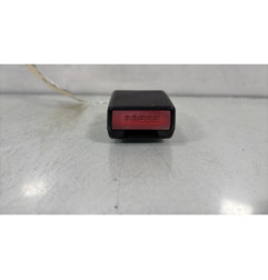 Attache ceinture avant gauche DACIA SANDERO 1