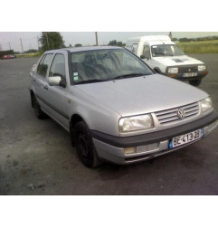 Optique avant principal gauche (feux)(phare) VOLKSWAGEN VENTO