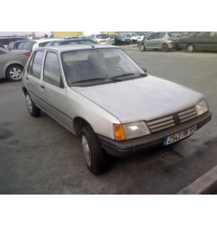 Optique avant principal droit (feux)(phare) PEUGEOT 205