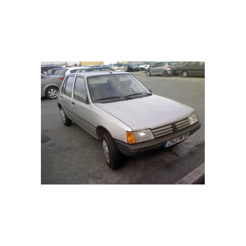 Optique avant principal droit (feux)(phare) PEUGEOT 205 Photo n°13