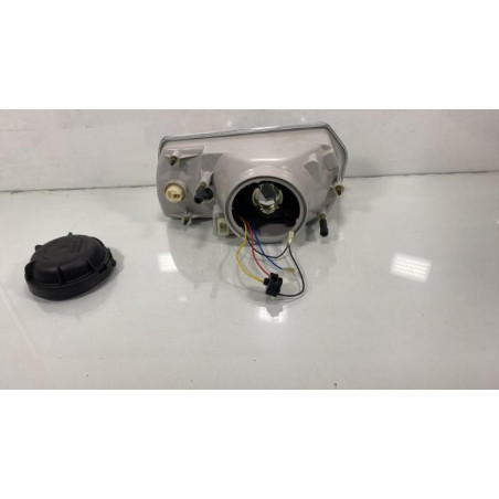 Optique avant principal gauche (feux)(phare) SKODA FAVORIT