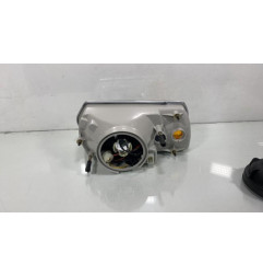 Optique avant principal droit (feux)(phare) SKODA FAVORIT
