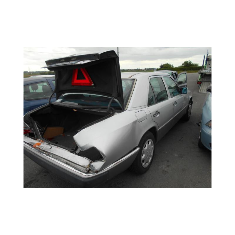 Amortisseur arriere droit MERCEDES 250 W124 Photo n°10
