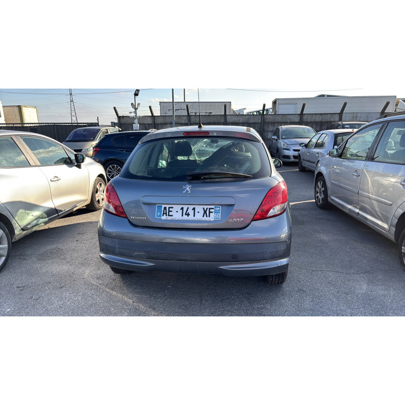 Feu arriere principal droit (feux) PEUGEOT 207 Photo n°9
